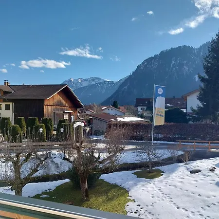 بيت ضيافة Haus Lorang